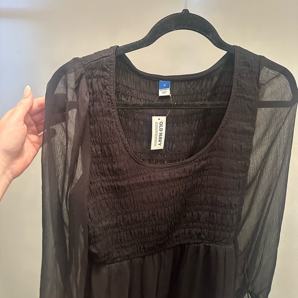 Dress - Picture 3 of 9